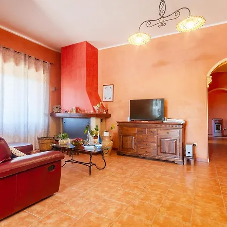 Holiday home Acquamarina
