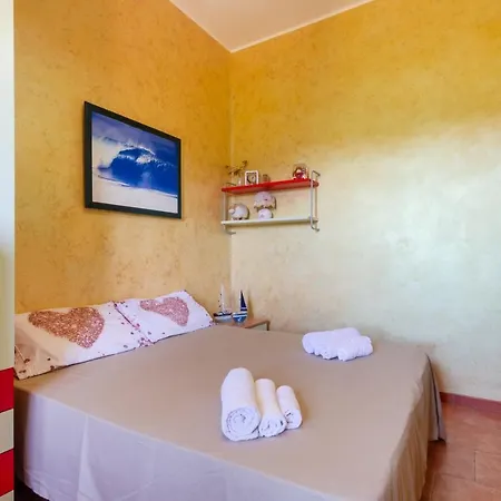 Holiday home Acquamarina